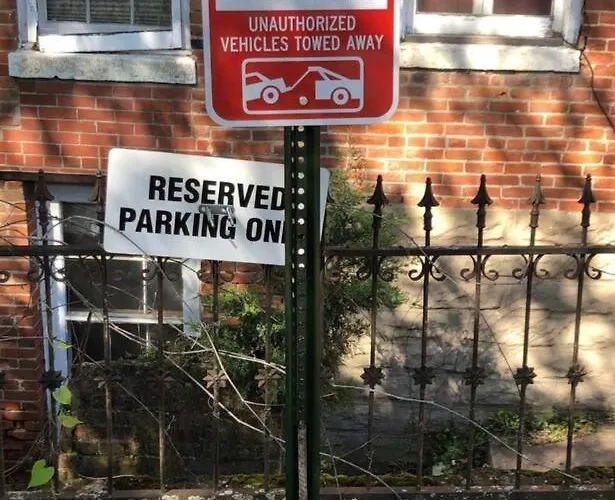 Victory #4 On Main St W/reserved Parking Apartment Galena
